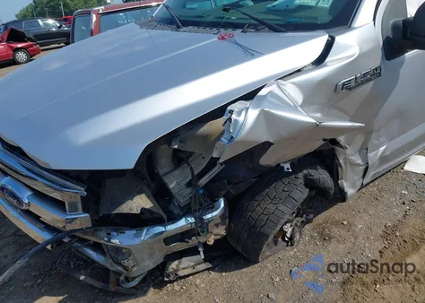 2015 Ford F150 Supercrew z USA, uszkodzony, nr VIN 1FTEW1EF6FFB03341